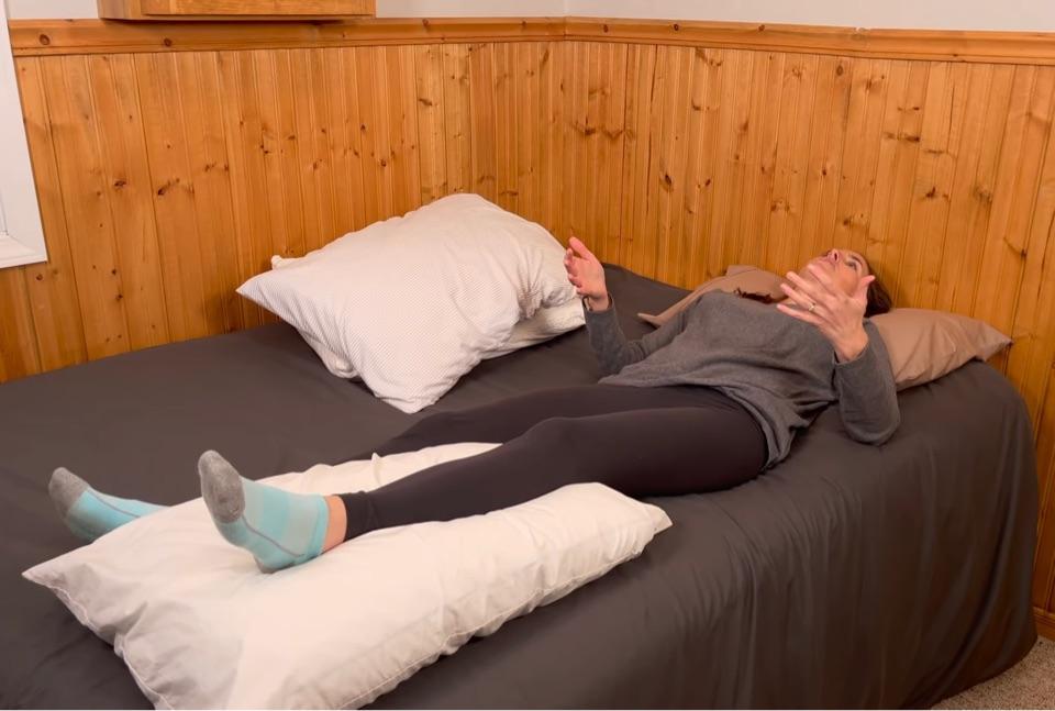 杨医生谈膝关节置换术后的睡觉姿势