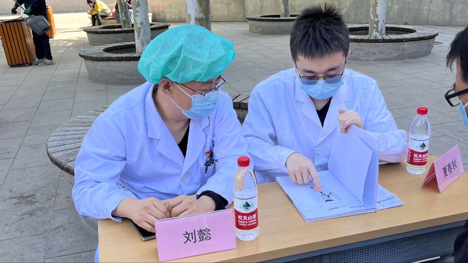 刘懿博士说肺癌六〇九五肺结节找你做手术怎么长得和门诊不一样