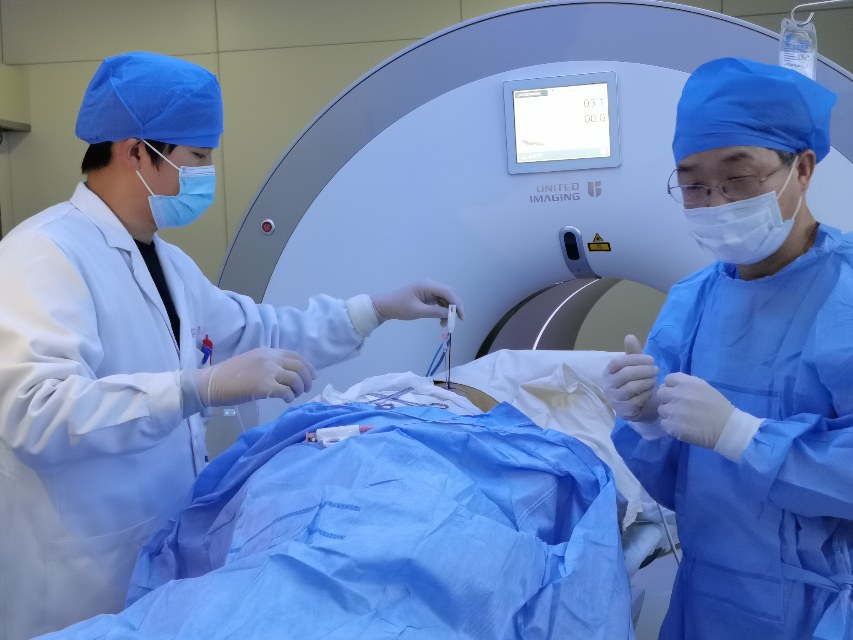 肺癌也可以来上海十院肿瘤微创介入科超声介入科治疗啦每天突破一点点