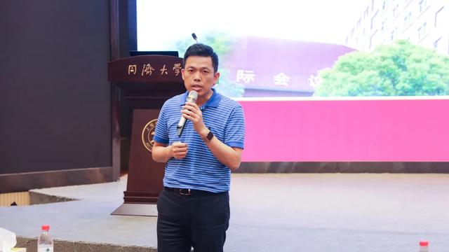 创新思维破解难题蔡剑飞院长做现代医院人力资源管理培训讲座