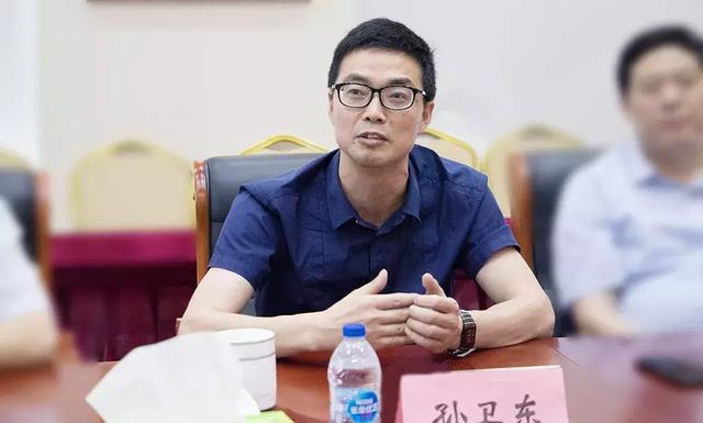 浙江省和宁波市卫健委领导莅临上海蓝十字脑科医院考察指导工作