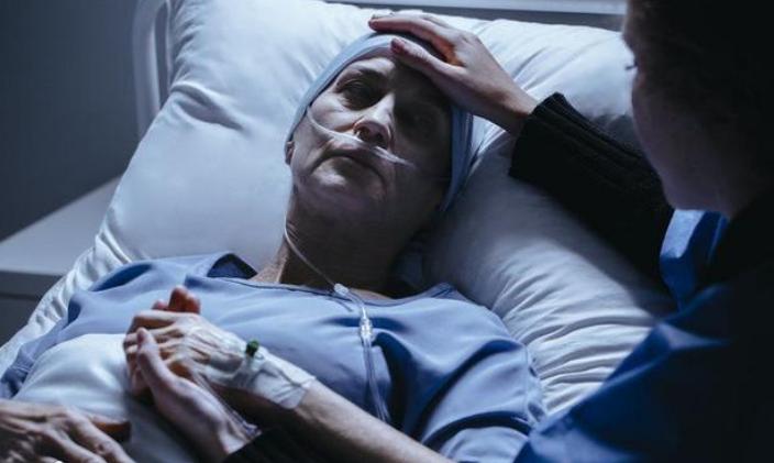 有个肺癌病人问我如果医生发现自己得了癌症会怎么样