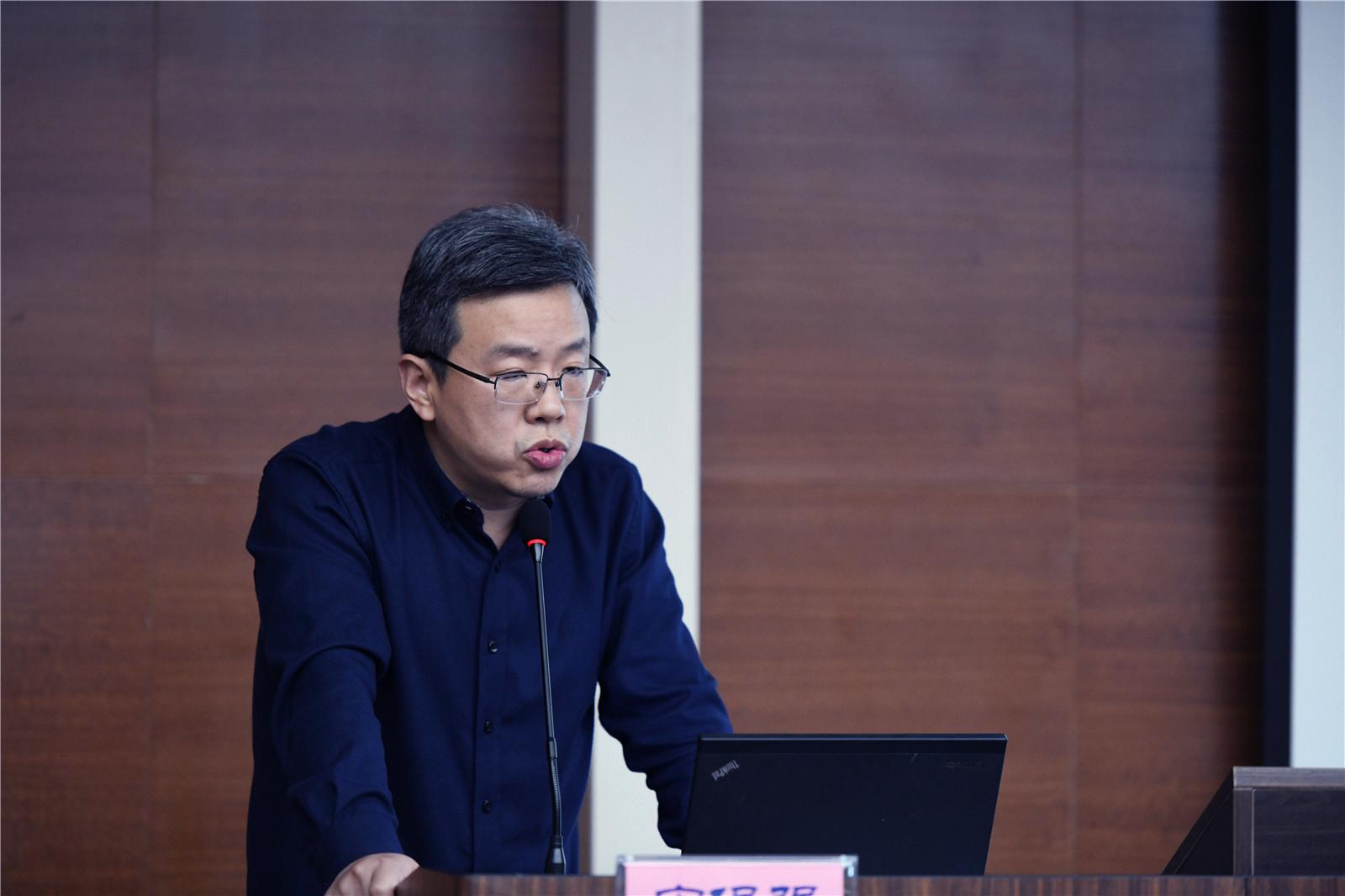 空军军医大学西京医院烧伤外科主任胡大海教授; 中国医疗保