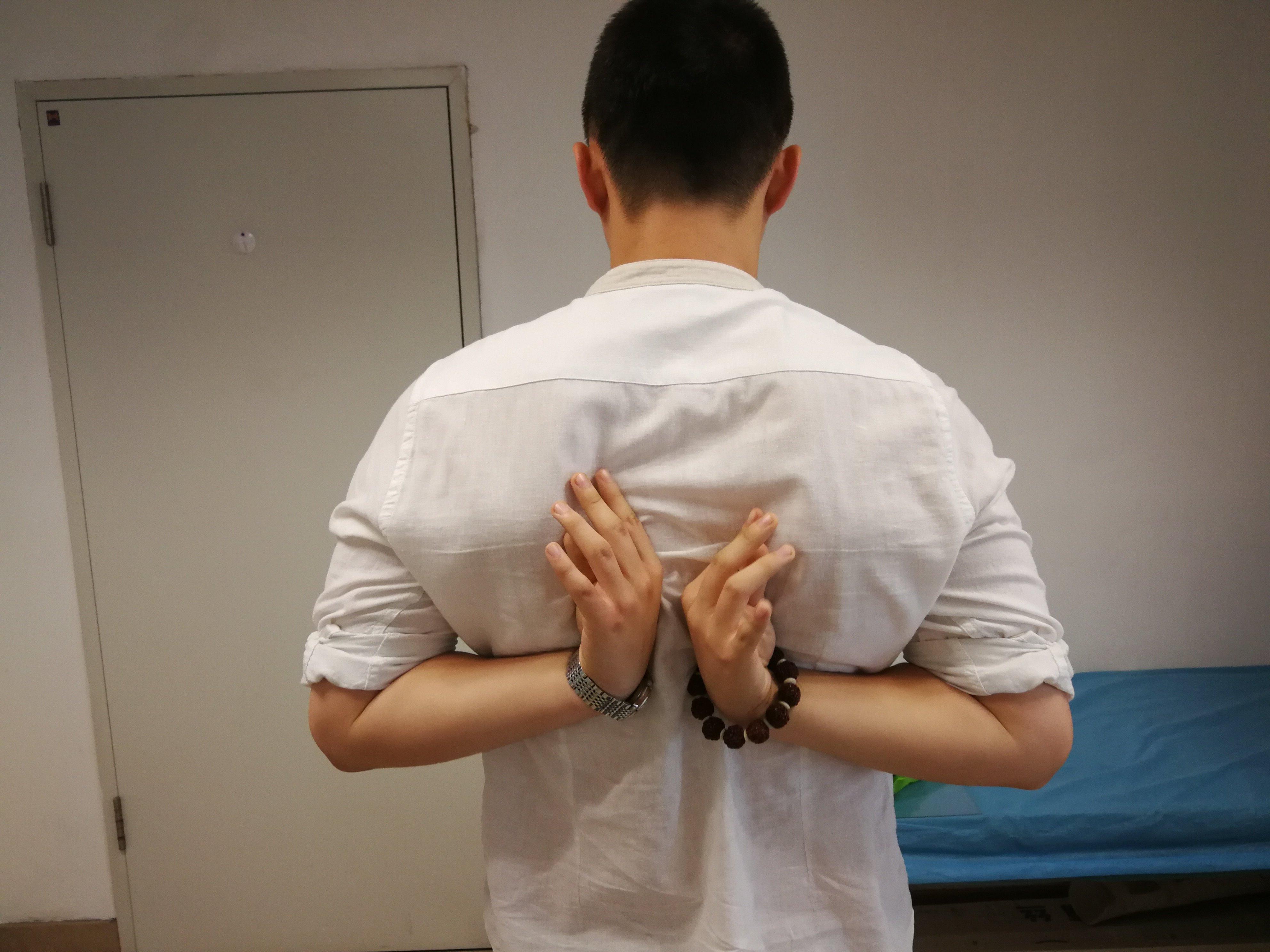 肩锁关节脱位Ⅲ型喙锁韧带重建手术