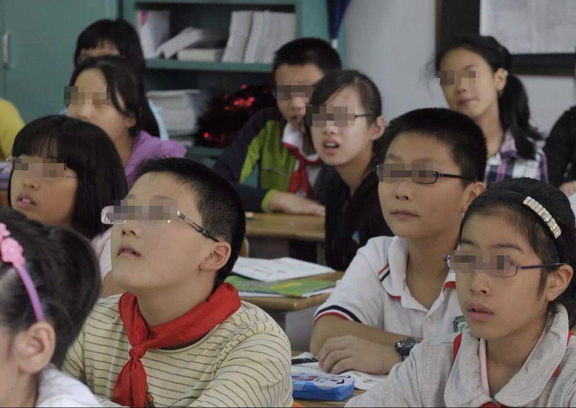 孕妇高度近视能不能顺产会有哪些风险