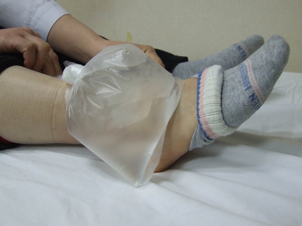 肩袖损伤和肩周炎的康复锻炼和冰敷20183更新